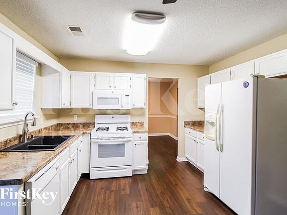 5th image of 3351 Crossgate Ct