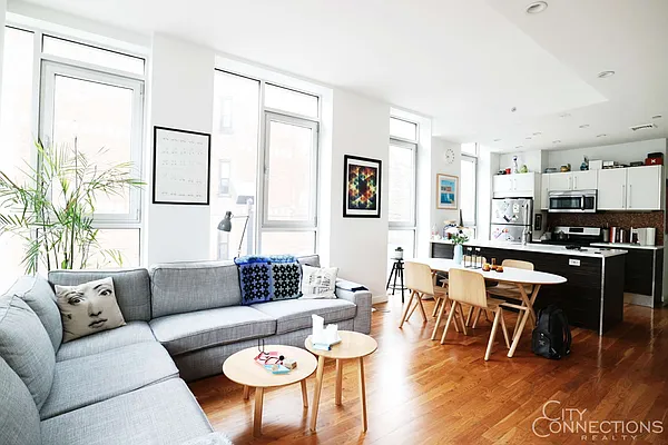 Rented by City Connections Realty | media 11