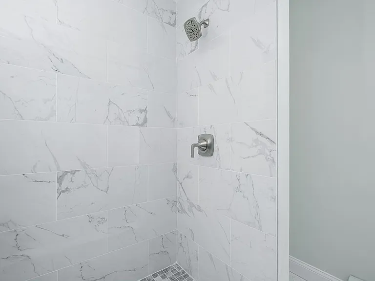 39 Perry St #1 — Photo 5