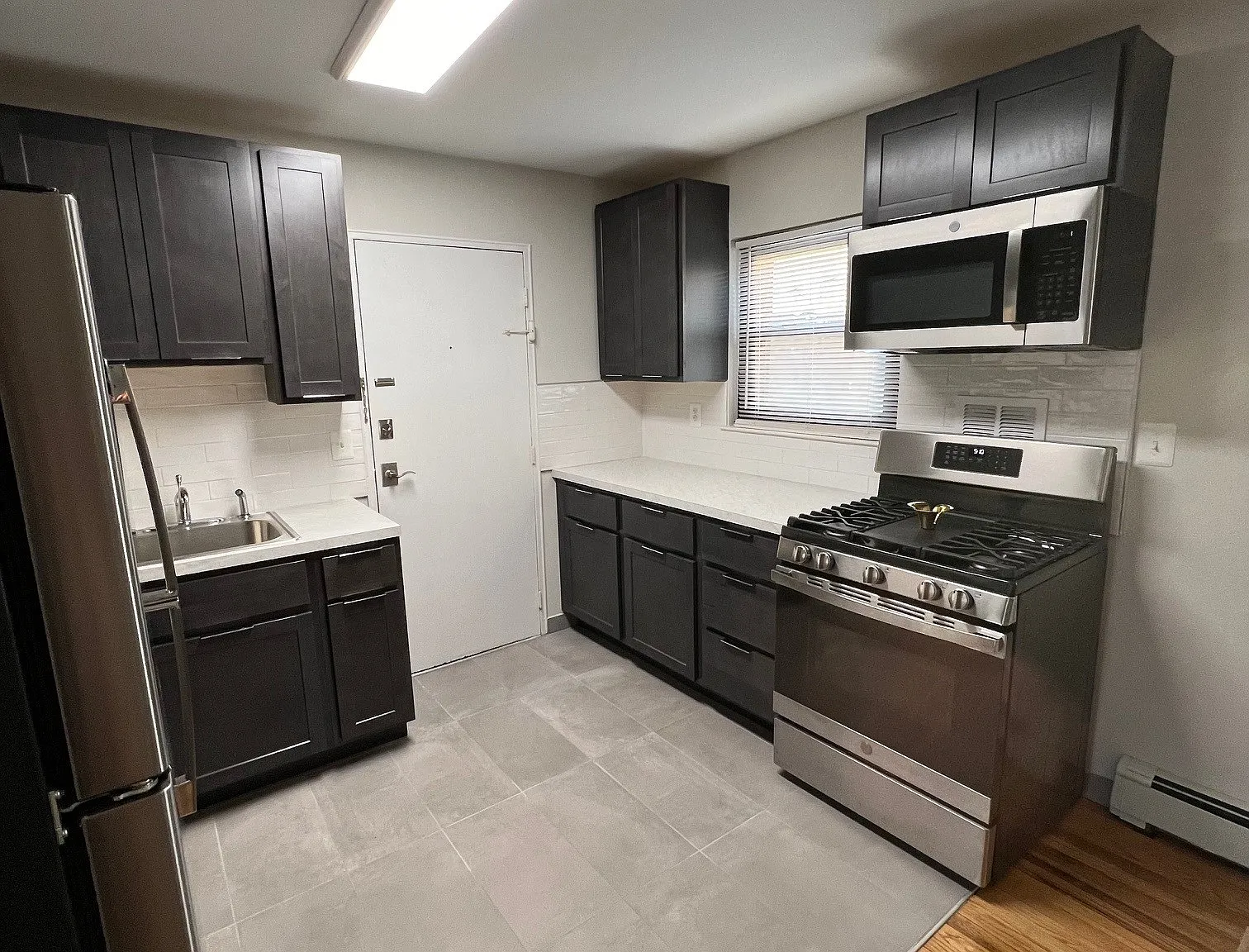 Highland Manor Apartments — Photo 3