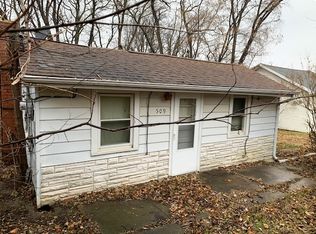 509 N Highland Ave, Creve Coeur, IL 61610