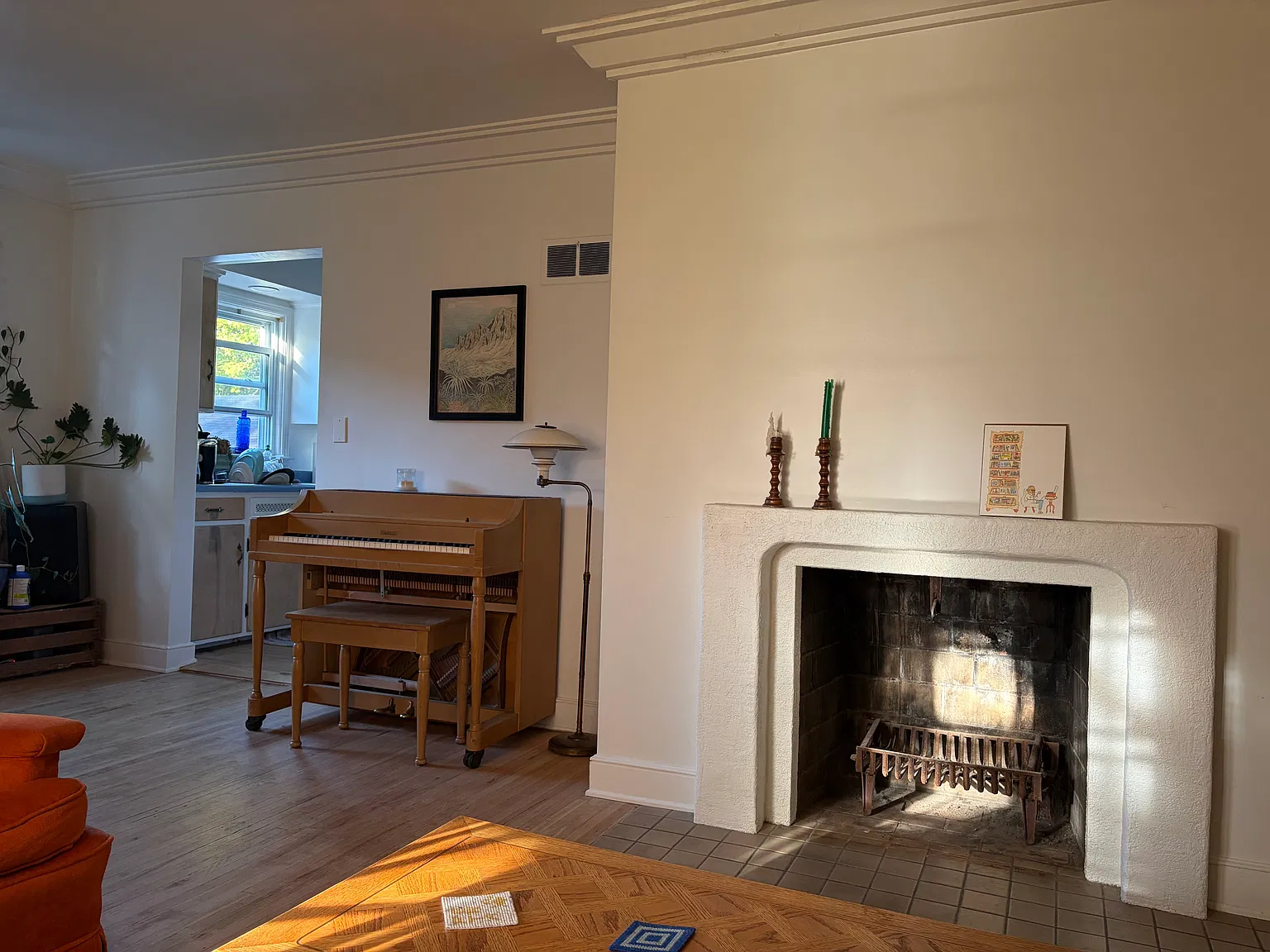 3 bed, 1200 sqft, $1,300 — Photo 3