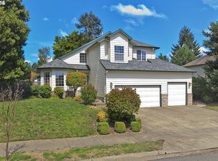 18928 Highland Dr, Oregon City, OR 97045