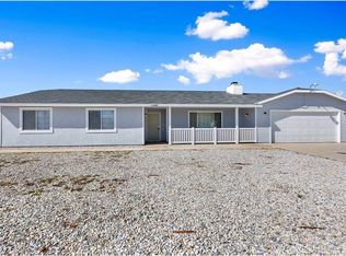 11940 Running Deer Rd, Apple Valley, CA 92308