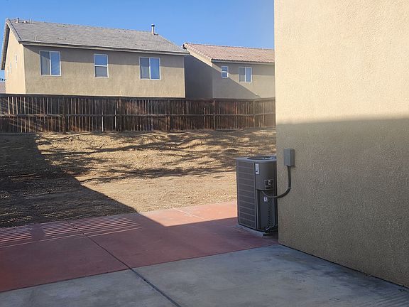 4th image of 14041 Horseshoe Way