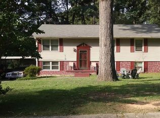 1146 Pineglen Dr, Riverdale, GA 30296