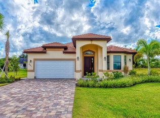 661 Carrillon Ave S, Lehigh Acres, FL 33974