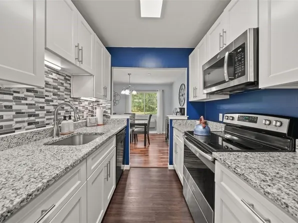15 Club House Drive #2B, Fishkill, NY 12524