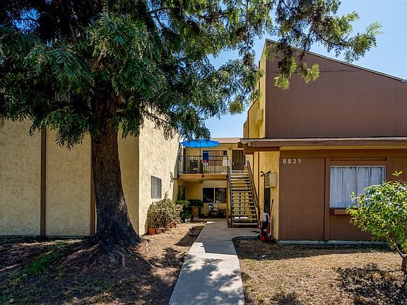 3rd image of 8825 Mira Mesa Blvd