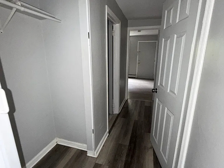 220 3rd St #3B — Photo 5