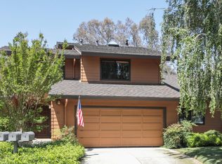 23 Biltmore Ln, Menlo Park, CA 94025