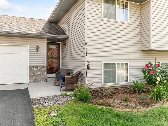 4th image of 6114 Kahler Dr NE