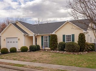 117 S Sunberry Trl, Fletcher, NC 28732