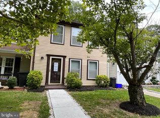 1590 Pin Oak Dr, Waldorf, MD 20601