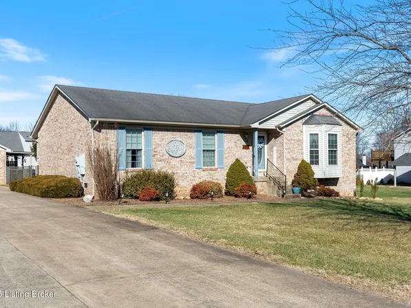 401 Oshara Ct, Mount Washington, KY 40047