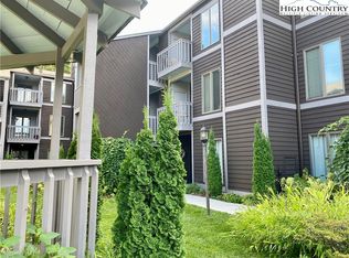 176 Royal Oaks Dr UNIT 126, Blowing Rock, NC 28605