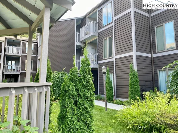 176 Royal Oaks Drive #126, Blowing Rock, NC 28605