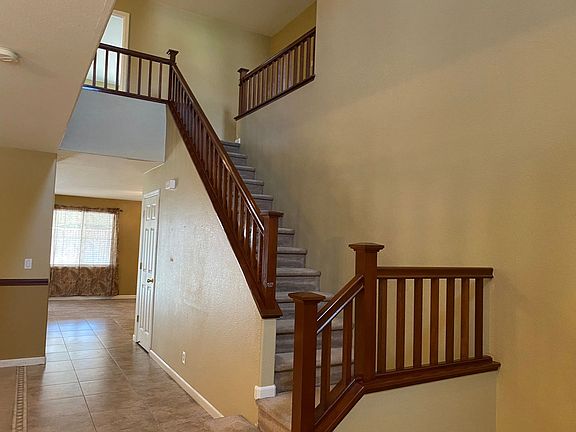5th image of 2353 N Rock Creek Dr