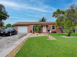 6795 SW 18th St, Miami, FL 33155