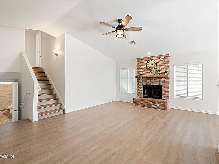620 E Appaloosa Rd — Photo 10