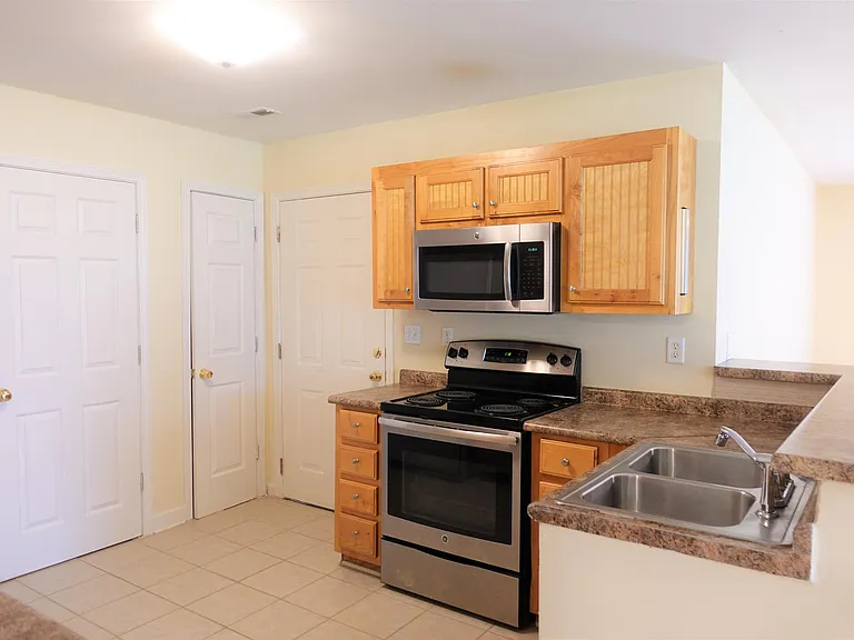 129 River Oaks Cir — Photo 10