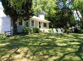 48 Fenwood Dr, Old Saybrook, CT 06475