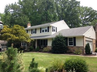 2406 Pennington Dr, Wilmington, DE 19810
