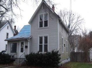 420 N 2nd Ave, Canton, IL 61520