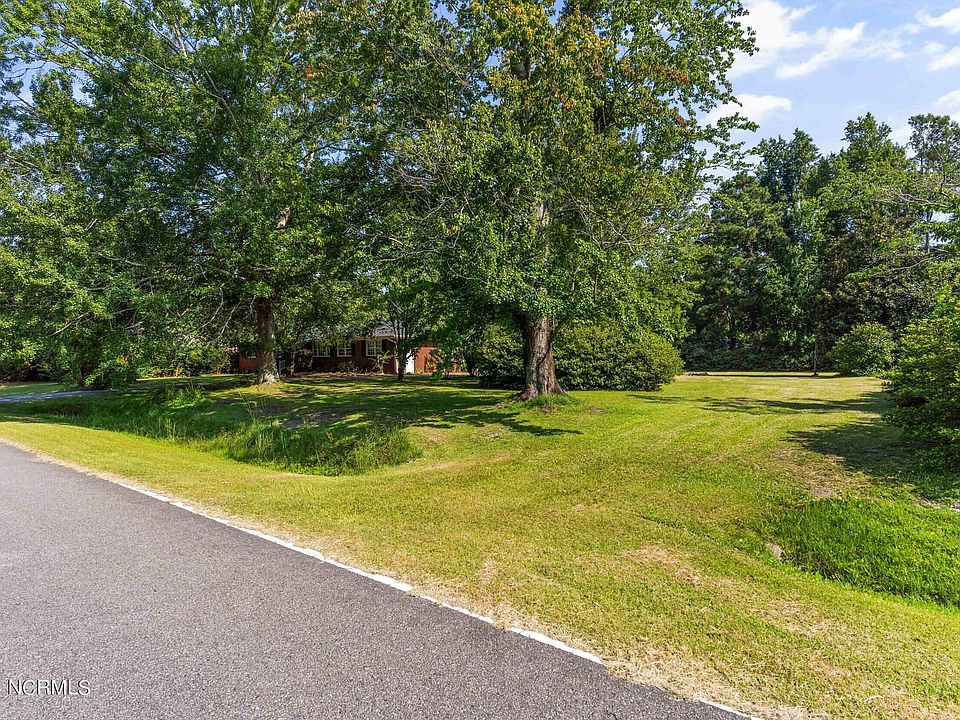 1st image of 225 Heritage Park Drive