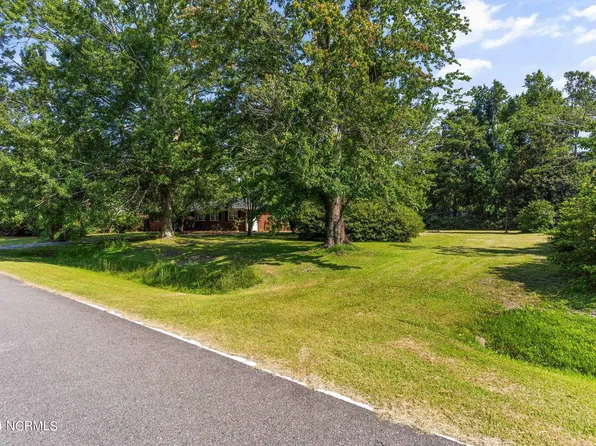225 Heritage Park Drive, Wilmington, NC 28401