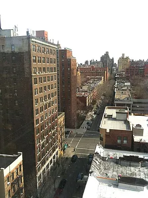 Rented by Cooper & Cooper Real Estate | media 17