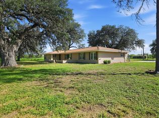 955 S HIGHWAY 37 ACCESS, George West, TX 78022