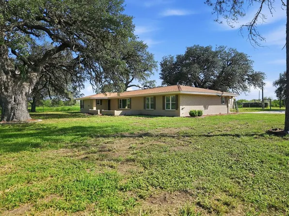 955 S HIGHWAY 37 ACCESS, George West, TX 78022