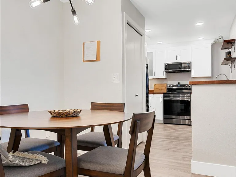 533 W Guadalupe Rd #1024 — Photo 15