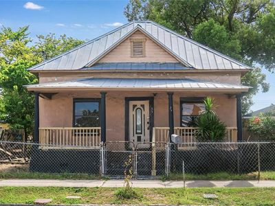 2730 W Main St, Tampa, FL, 33607