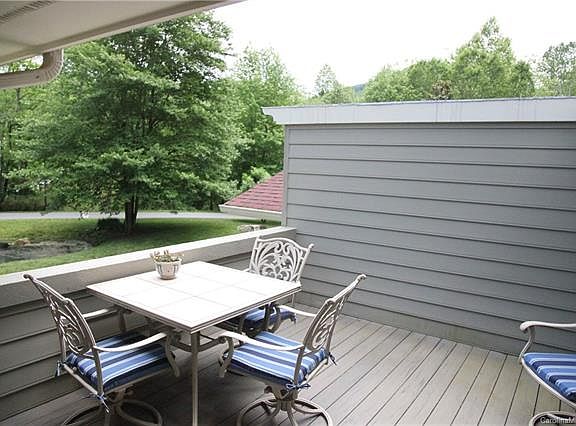 5th image of 123 Willow Lake Dr