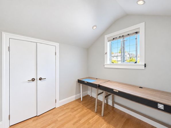 2 bedroom rental in Vancouver — photo 7