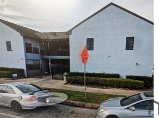 905 19th St #8, Galveston, TX 77550