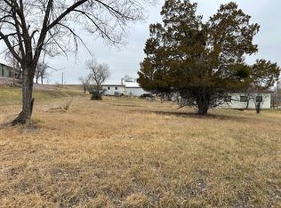 3rd Ave #&-I, Edgemont, SD 57735