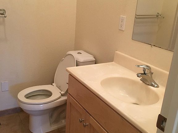 3rd image of 10 E Agua Caliente Rd #F