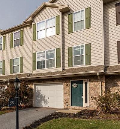 2nd image of 525 Fisher Dr