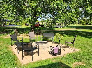 1000 Carden Rd, Phenix, VA 23959