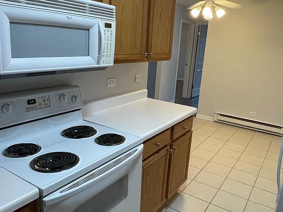 5th image of 5728 W 128th St APT 3-C