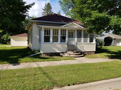 114 W Parker St, Weyauwega, WI, 54983