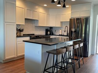 36 Constitution Dr, Naples, FL 34112