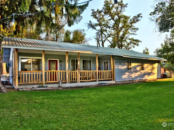 33 Appleway Road, Okanogan, WA 98840