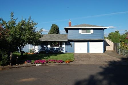 Curb view of the home