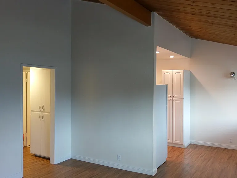 298 Wisconsin Ave #2 — Photo 2
