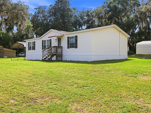 2nd image of 2526 N Lakefront Dr