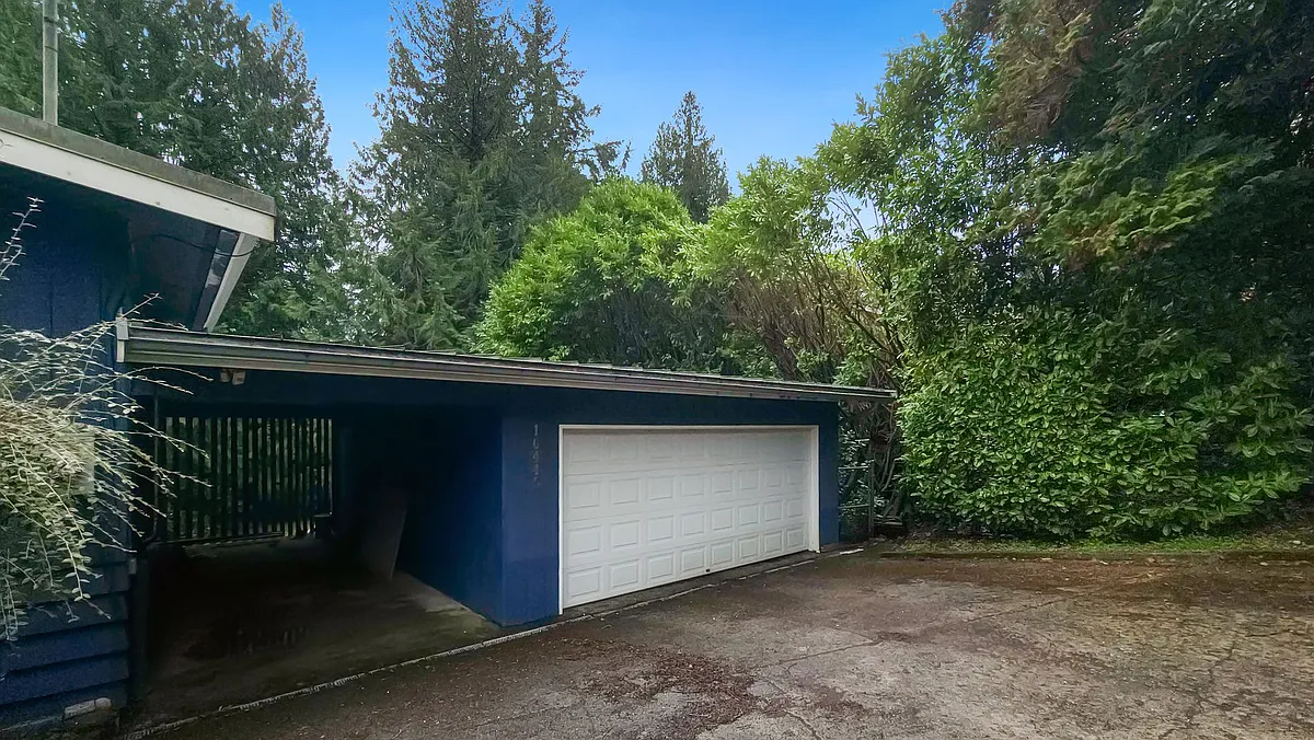 Building Photo - 16445 SE 34th St